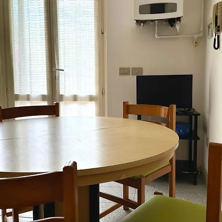 M341 - Marcelli, Trilocale Con Giardino A Due Passi Dal Mare * Marcelli